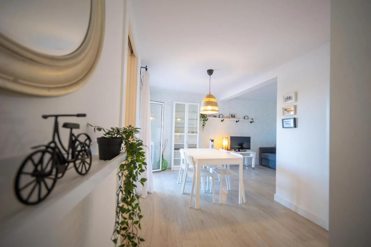 Apartment Homeholidaysrentals Beach - Costa Barcelona Malgrat de Mar