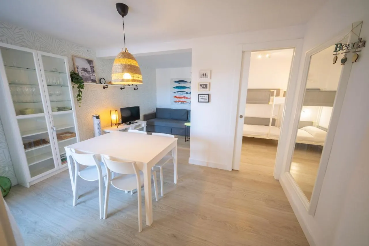 Homeholidaysrentals Beach - Costa Barcelona Malgrat de Mar Apartment